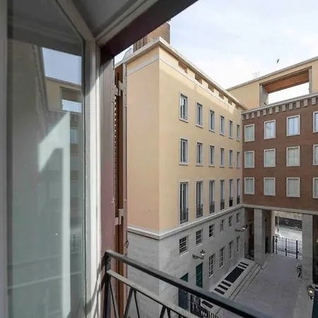 Piazza Di Spagna - Frezza * Rome