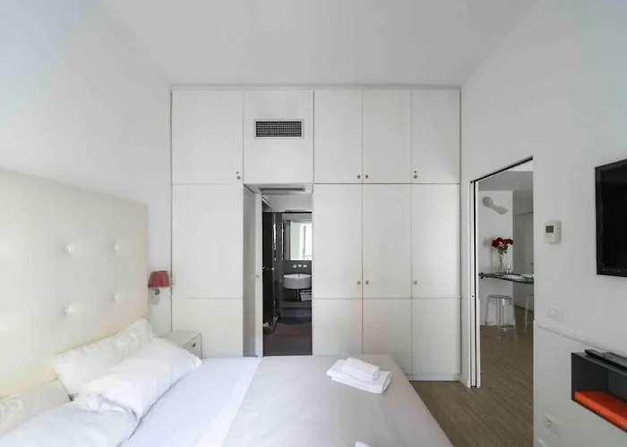 Piazza Di Spagna - Frezza *